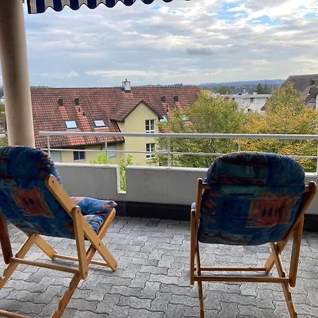 1 Wg Zimmer, Wohnzimmer Mit Kamin, Kueche Voll Ausgestattet, Grosser Balkon Mit Ausblick Schaffhausen Exterior photo